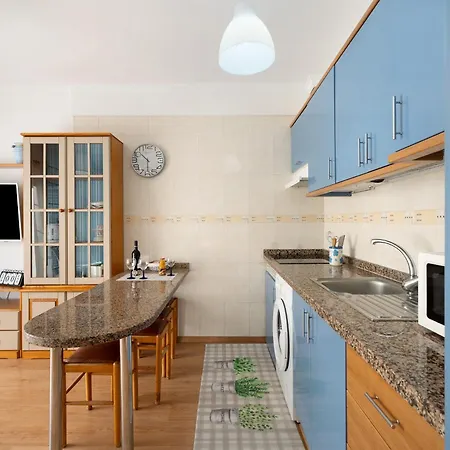Apartment M Y C Candelaria