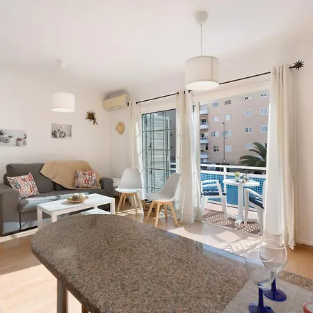M Y C Apartamento *